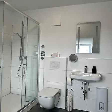 아파트 Grosszuegiges Am Pulheimer Marktplatz *