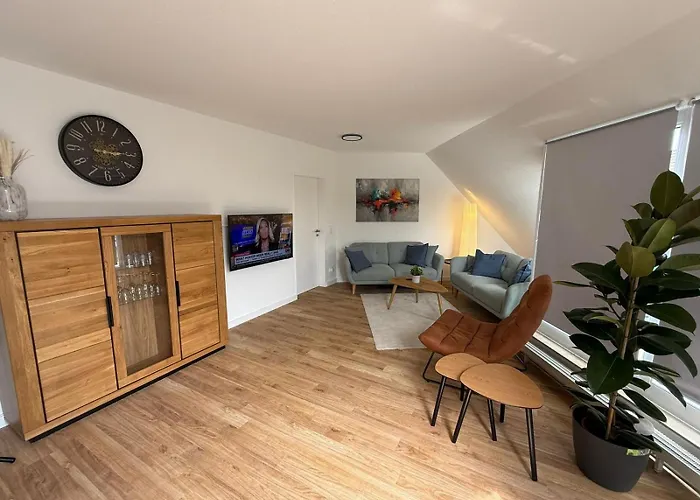 公寓 Grosszuegiges Am Pulheimer Marktplatz 普尔海姆